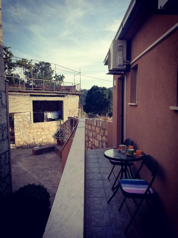 Lastovo Apartments Luza מראה חיצוני תמונה