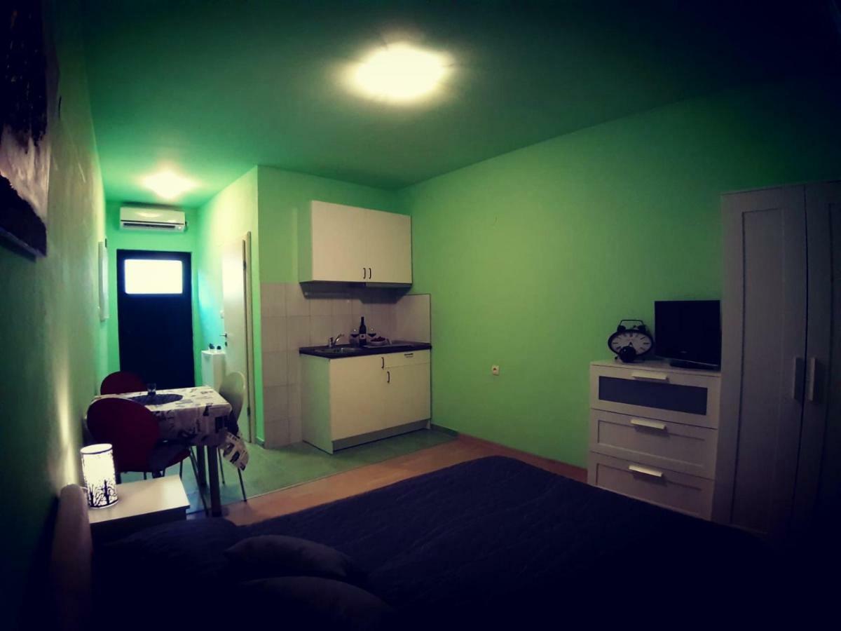 Lastovo Apartments Luza מראה חיצוני תמונה